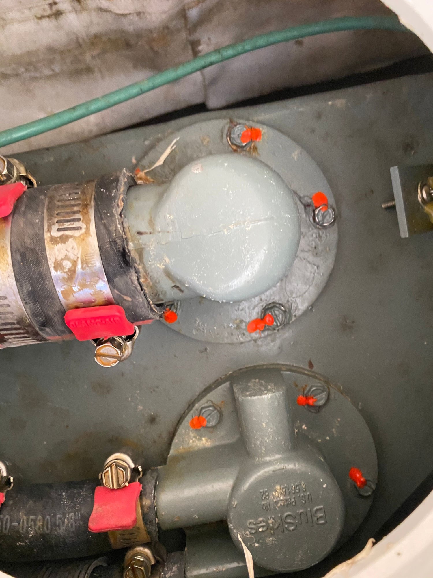 Fuel in bilge The Hull Truth Boating and Fishing Forum