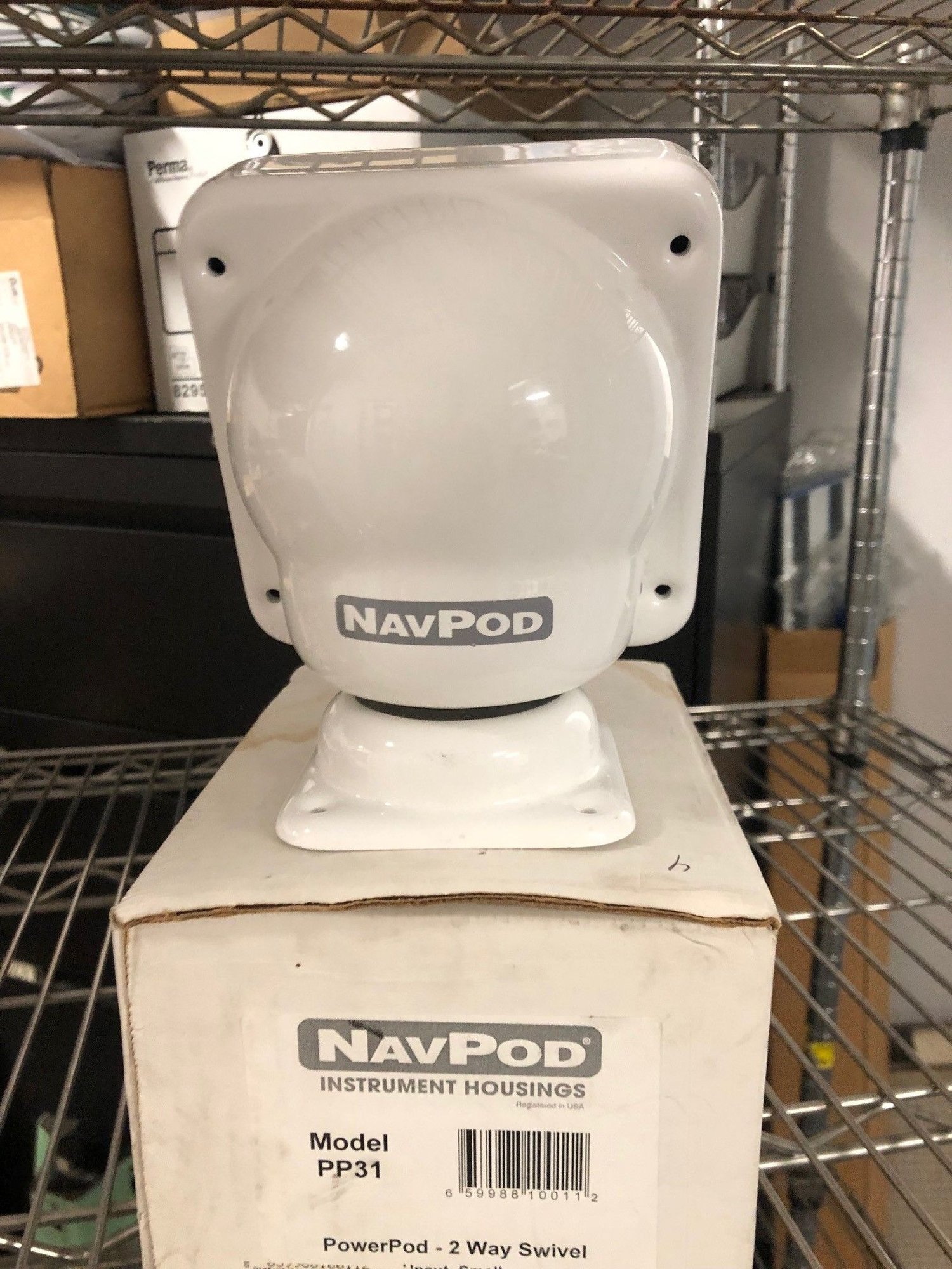 New NAVPOD PowerPod 5"x5" Uncut Free Standing Electronics Swivel Mount