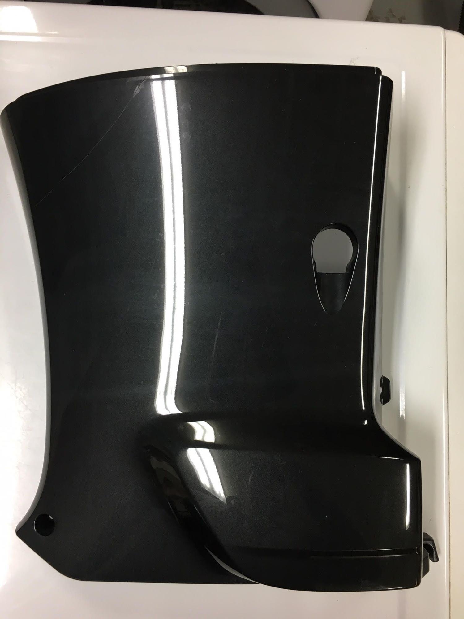 The Hull Truth Boating and Fishing Forum SOLD! Suzuki DF150 Starboard Oil Pan Cover 61131