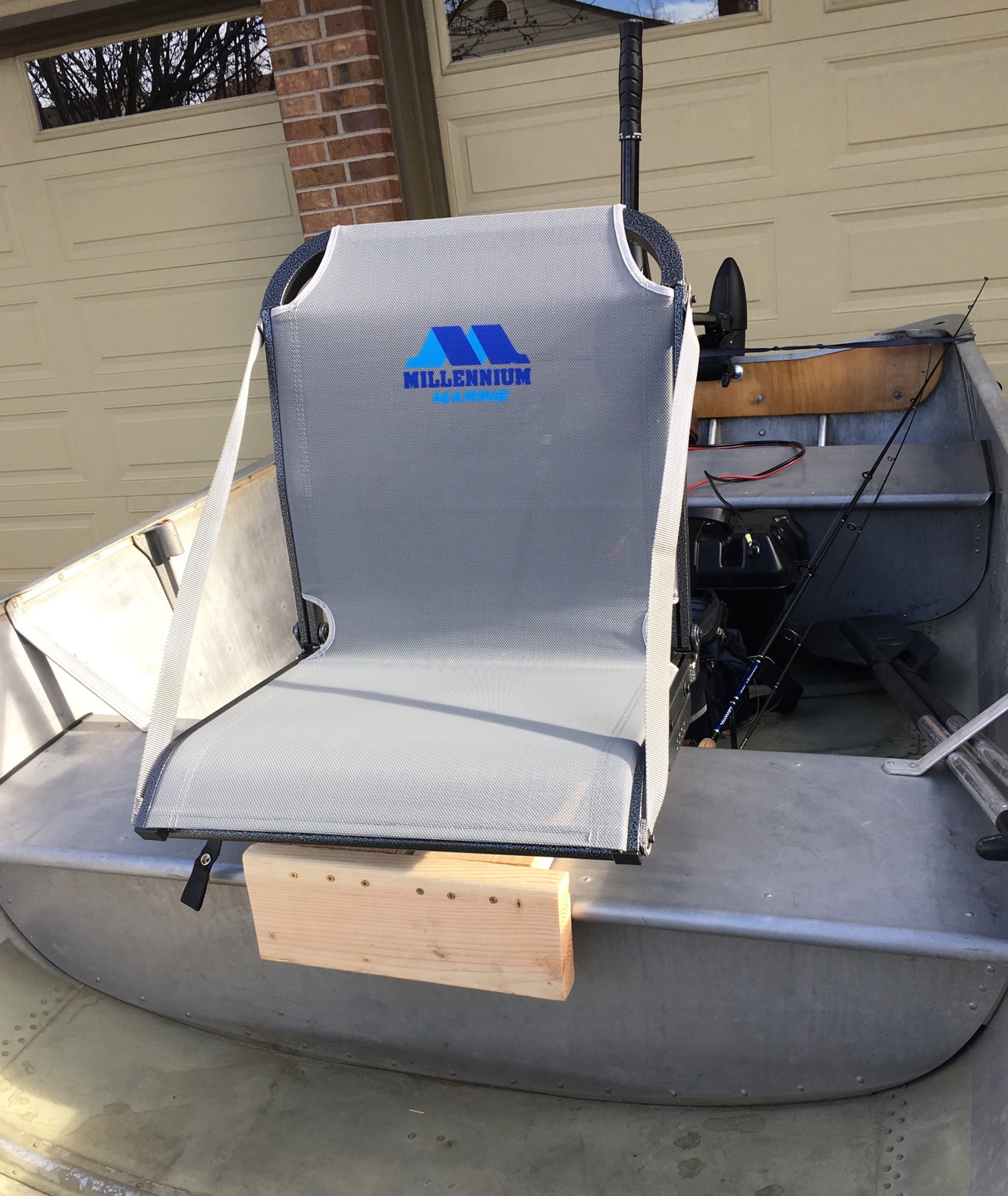 Boat seat without holes in boat (tin boat) - The Hull Truth - Boating and  Fishing Forum