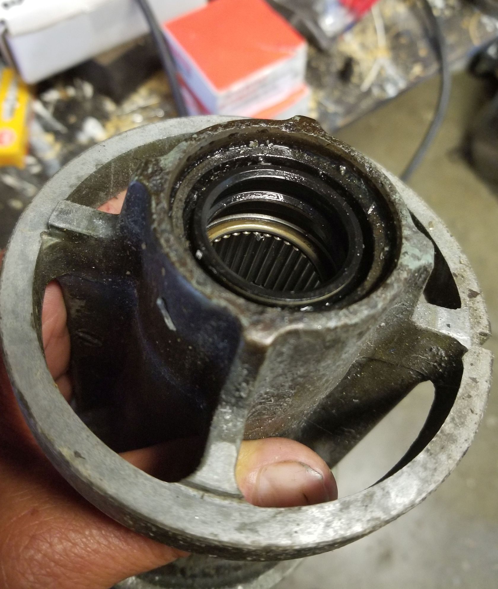 Yamaha Lower Unit Shaft Seals The Hull Truth Boating and Fishing Forum