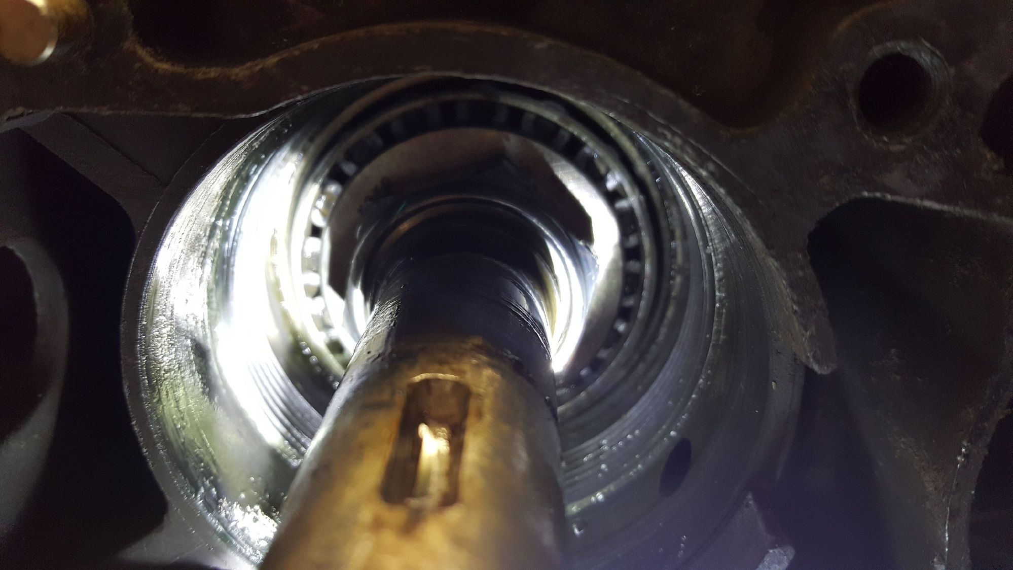 DF250 Lower Unit Pinion Gear Stuck The Hull Truth Boating and