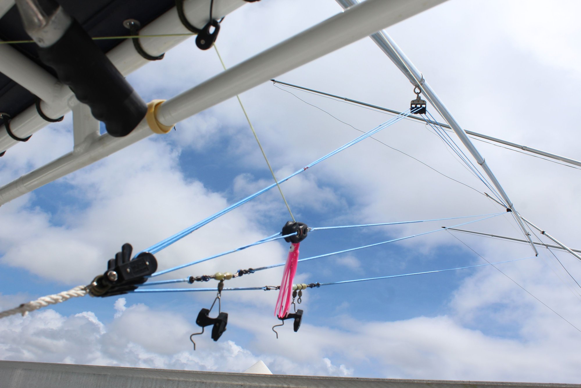 Outrigger eyelets or pulleys? The Hull Truth Boating and Fishing Forum