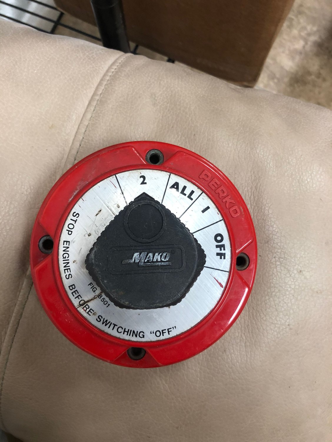 Gone Classic Mako windshield and battery switch The Hull Truth