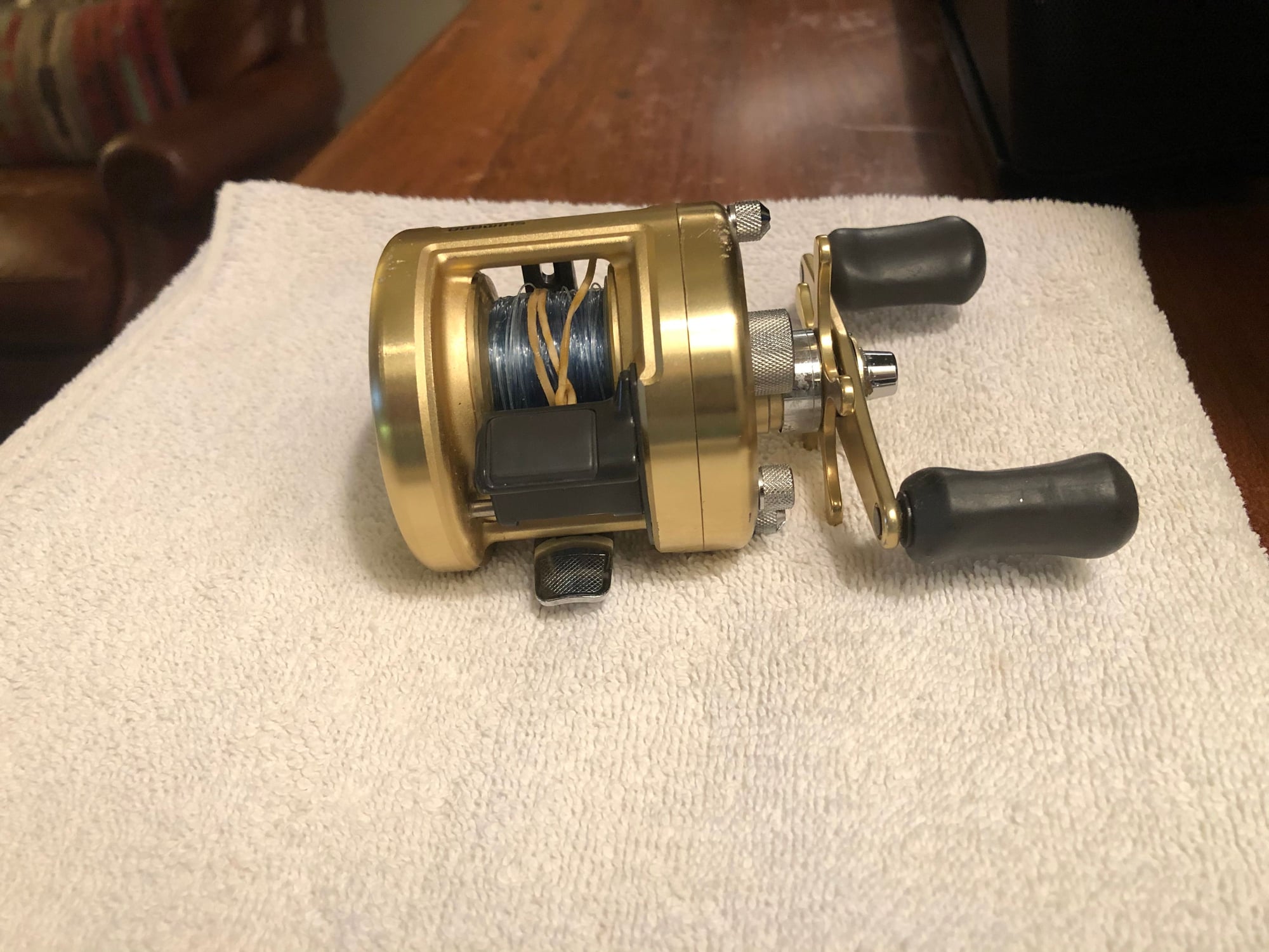 Sold Shimano Calcutta 250 - The Hull Truth - Boating and Fishing Forum