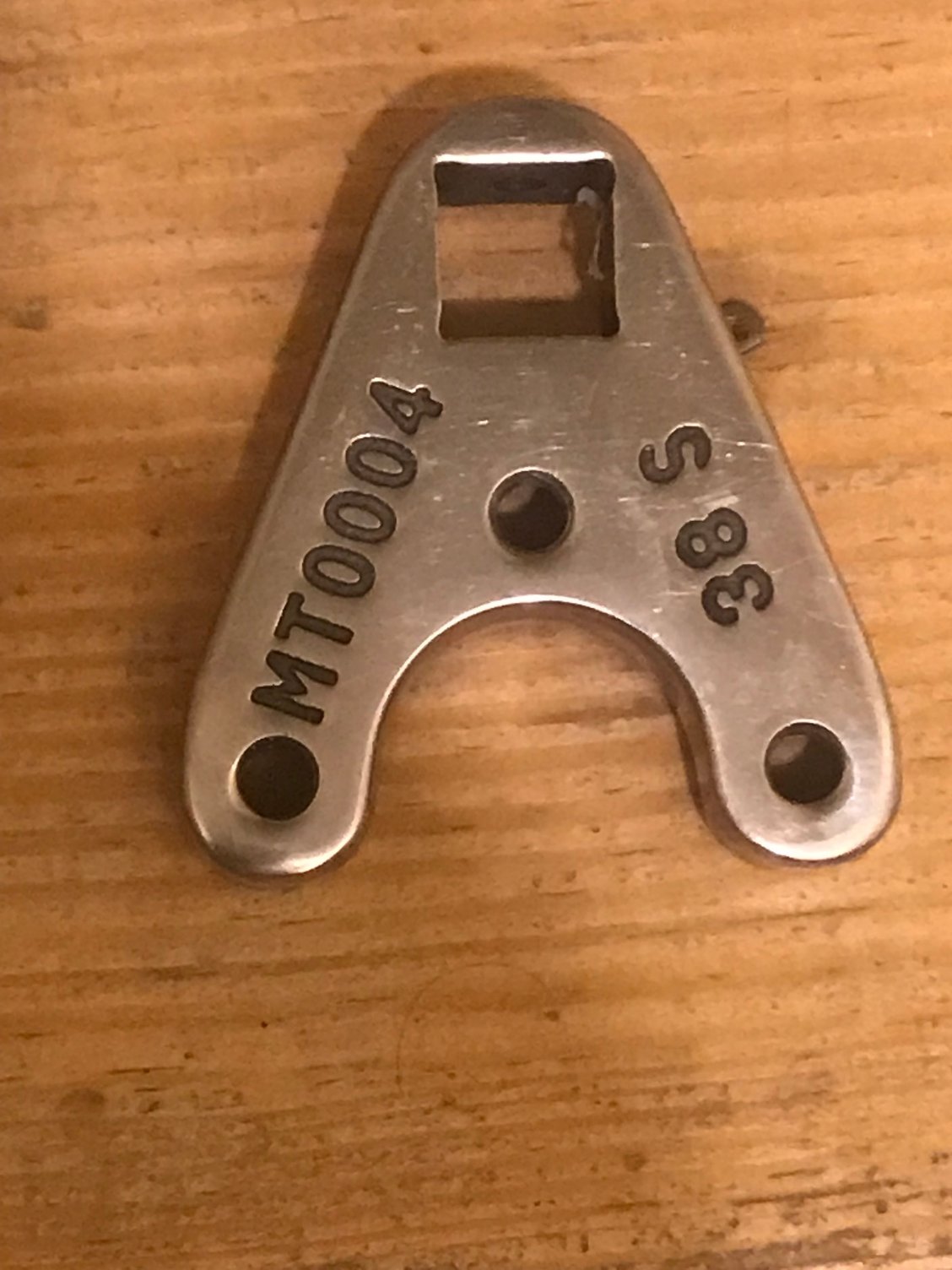 Marine Outboard Trim//Tilt Pin Wrench AMT0004-38mm x 4mm for Seastar Four Stroke Yamaha V6 Remove Hydraulic Cylinders Trim//Tilt Caps