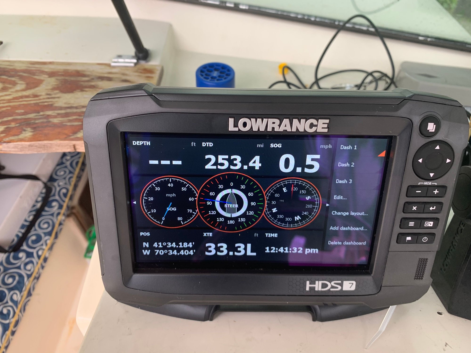 Lowrance HDS, Raymarine, Mercury The Hull Truth Boating and Fishing