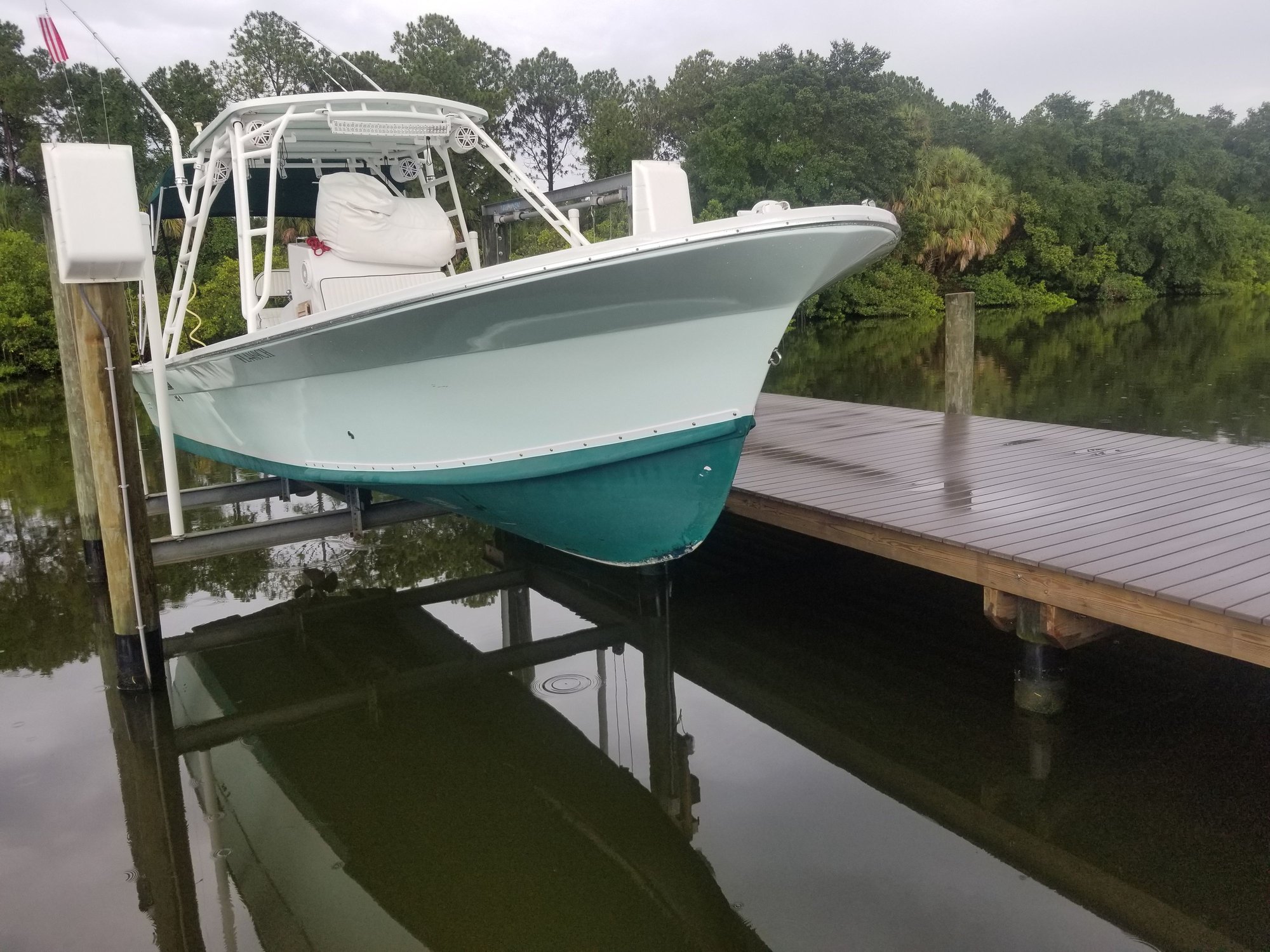 FS Restored 1973 Stapleton 26 Center Console Diesel Yanmar Power 40k