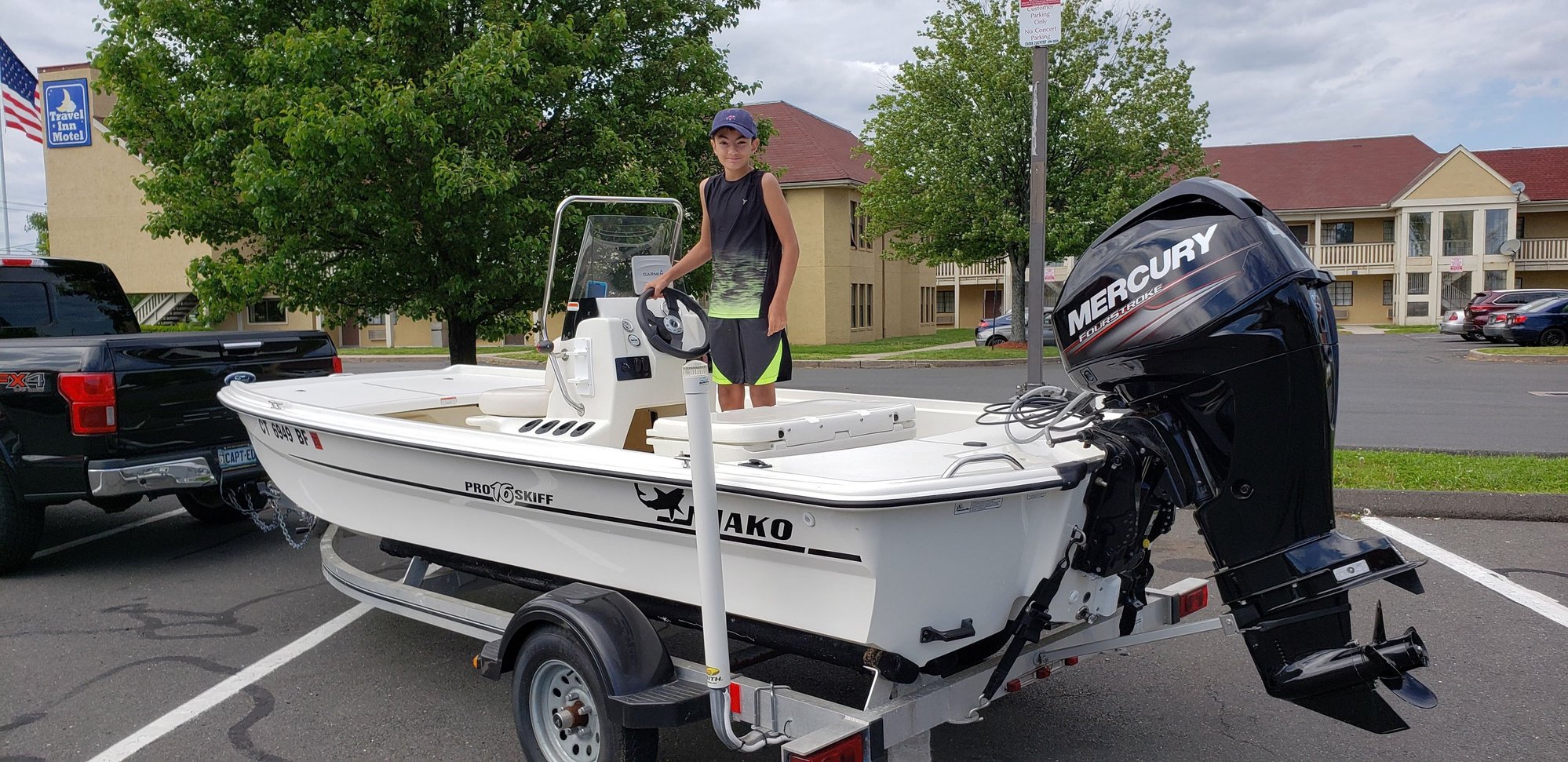 Whaler vs Carolina skiff vs mako The Hull Truth Boating and Fishing