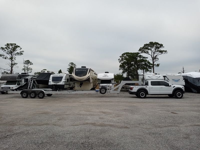 Tongue Weight (empty) of a 40' Aluminum Gooseneck Trailer The Hull