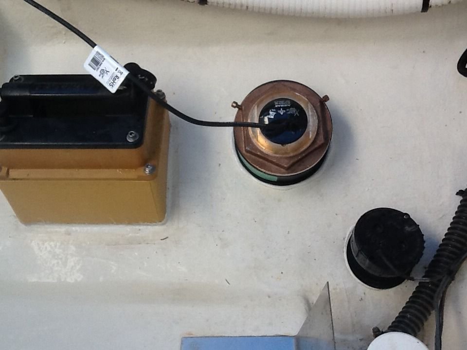 Multiple Transducers, how far apart? The Hull Truth Boating and