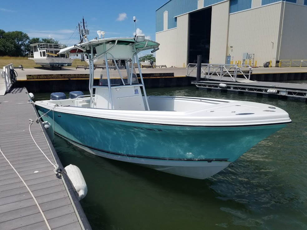 NEW 8.5 inch red/white and blue/white chugger Islander & tubes (6) and 4  Boone octop - The Hull Truth - Boating and Fishing Forum