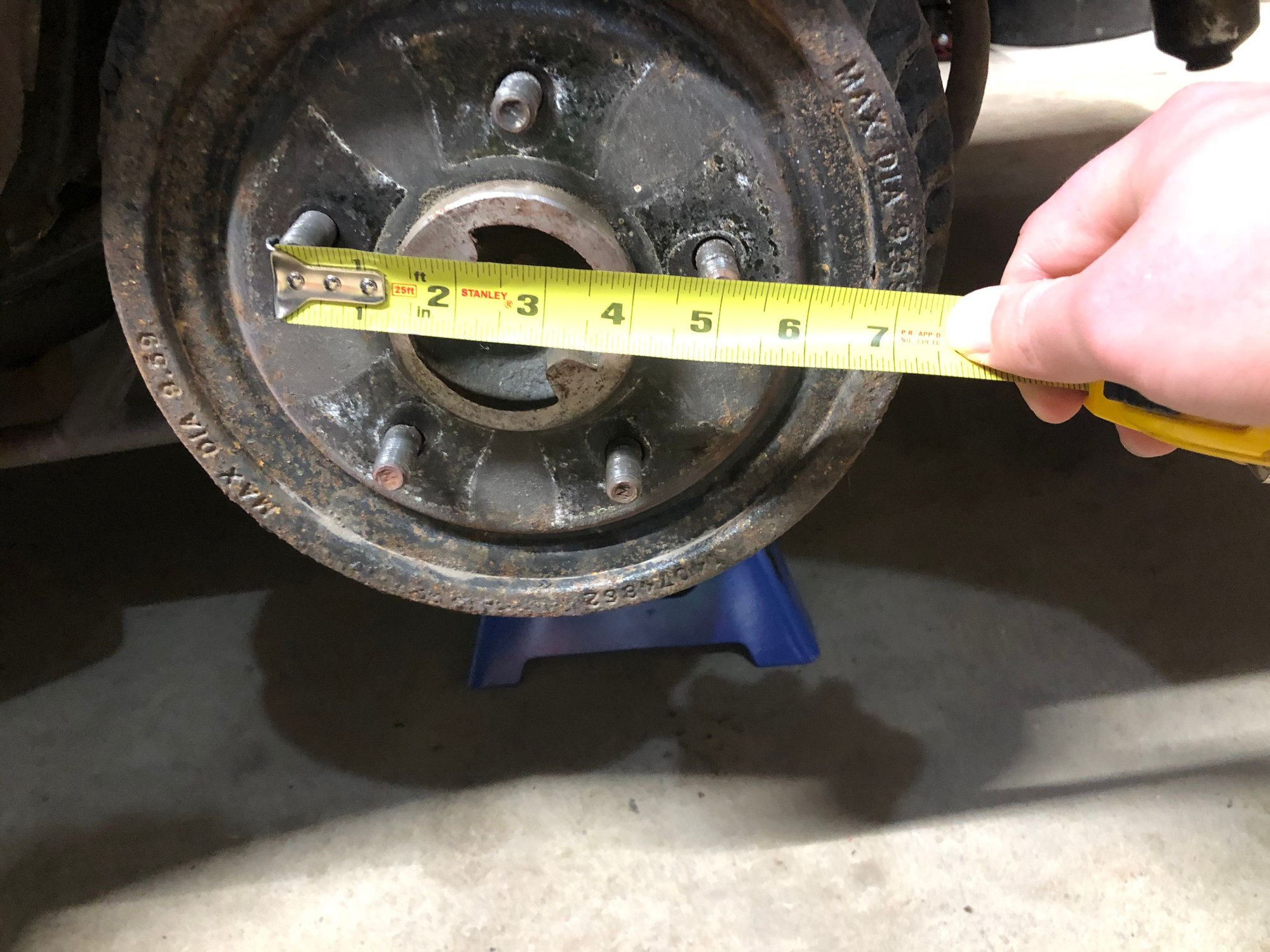 how-to-measure-wheel-bolt-pattern-change-comin