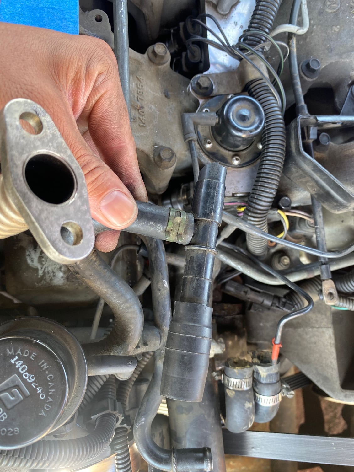 Vacuum Hose connects from throttle to?