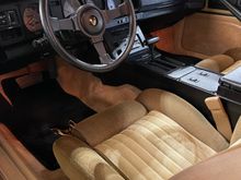 The original floor mats are out of the car to keep them as new and replaced with Lloyd mats!  