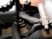 Ps pump to exhaust manifold 