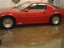 1991 Camaro RS....... 305 TBI V8 (stock), bullit hole aluminum wheels, rikon raptor tires, classic grant gt steering wheel. I loved this car