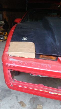 Guna b an aluminum tin bucket and plexiglass lid, with a 2.5" projector hid fingures crossed