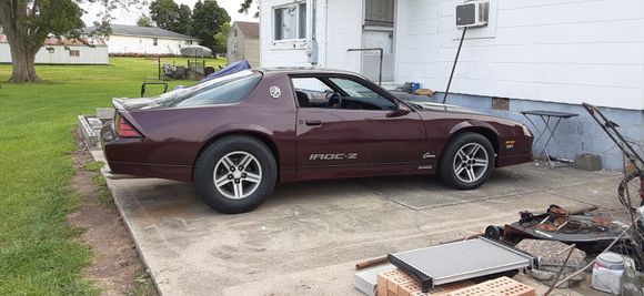You can see how close the tire is to the fender well.