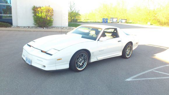 new stance,wheels look better even with the fender lips.cant wait for the bbs lm reps to be ready....