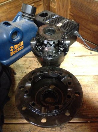 Posi carrier with worn spider gears