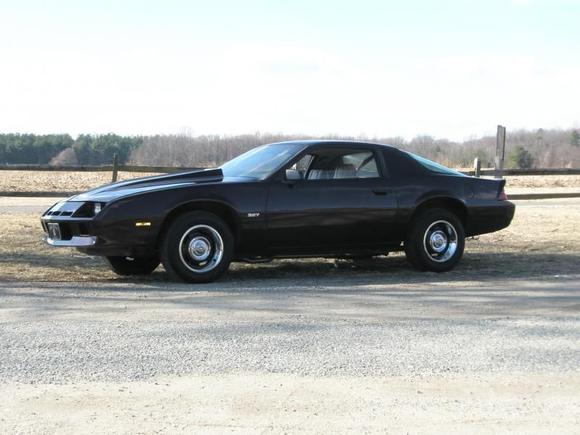 82 camaro with a 1965 327 30 over small block