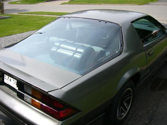 before i got the window smoked black and my 10" bazooka subwoofer