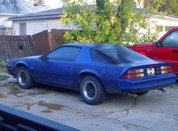 you can see here where a repair was made, paint doesn't match very well.