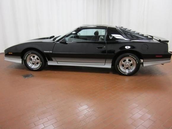 my darkhorse. stumbled across it while looking for a bumper.