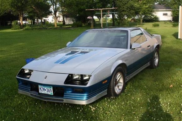 Car I started with. It is a 1982 Pace Car Replica. It looks much better than it really is in these pictures. Quite a bit of rust and bad paint. It hadthe original 5.0 Crossfire Engine which I will be upgrading to a carbed 350. I am not concerned with maintaining the pace car image.