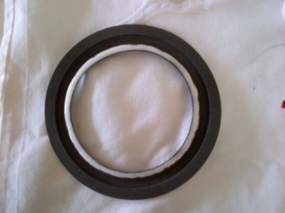 NEW FOAM GLUE. GLUE DRIES CLEAR