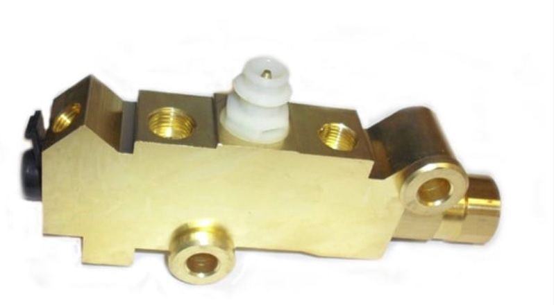 This is an example of an OEM 4-port proportioning valve.