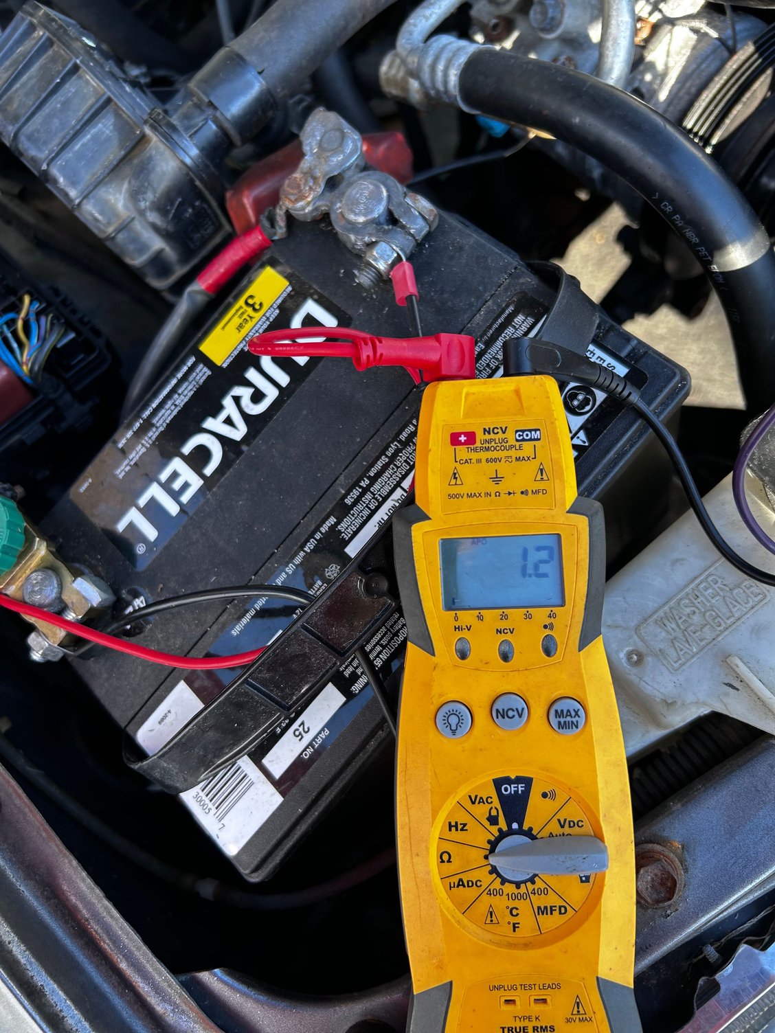 Ohm reading on yellow wire from alternators plug and 7.5 amp fuse 