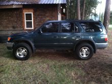 gratuitous 4runner pic.