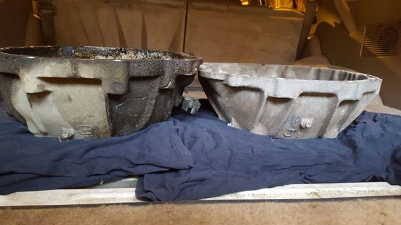Bellhousing comparison, Stock auto 4runner on the left and the "J1" casting on the right. Stock bell housing measures 5 1/2" face to face and the J1 4 3/4