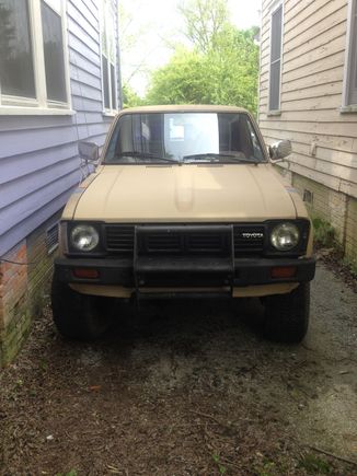 '80 Toyota pickup 02