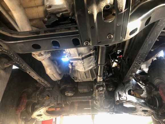 tcase skid on.  front drive shaft in.  