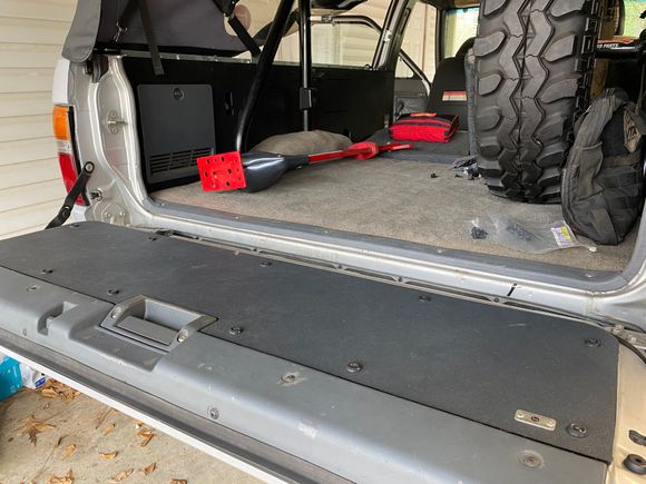 tailgate covers