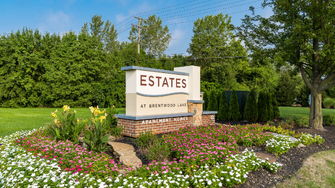 The Estates at Brentwood Lake  - Reynoldsburg, OH
