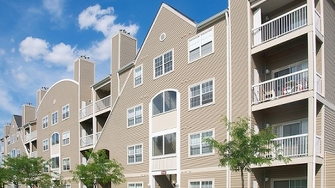 Stonehaven Apartments - Columbia, MD