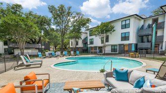 Melville - Dallas, TX