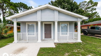 5545 Fifth Avenue - Fort Myers, FL