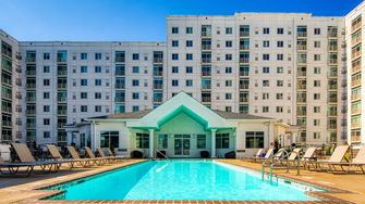 The Cosmopolitan Apartments - Virginia Beach, VA