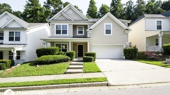 4526 Parkway Circle - Atlanta, GA