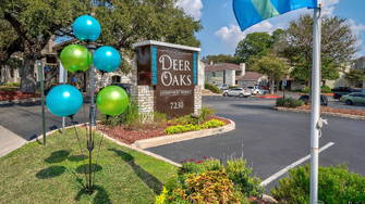 Deer Oaks Apartments - San Antonio, TX