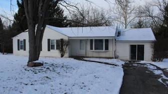 5452 W Southport Road - Indianapolis, IN