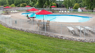 Willow Pond Apartments - Penfield, NY