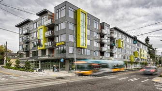 Janus Apartments - Seattle, WA