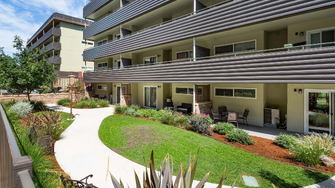 Vista Torre Apartments  - Carmichael, CA