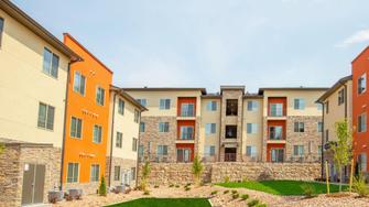 11 West Student Housing - Colorado Springs, CO